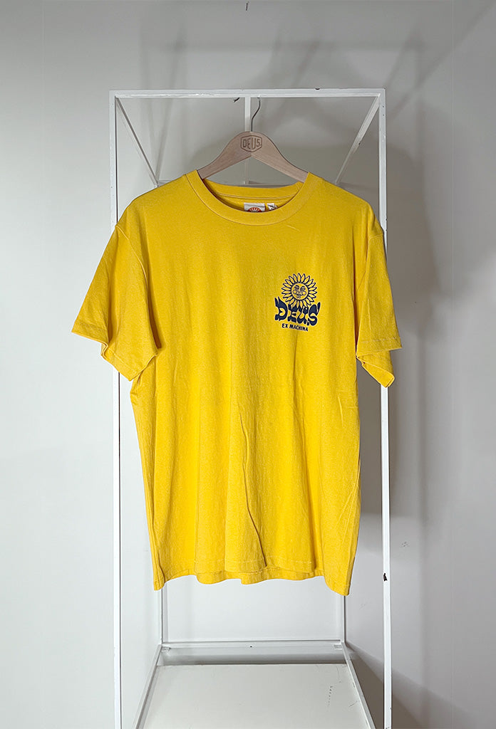 Sleeping Sun Tee - M
