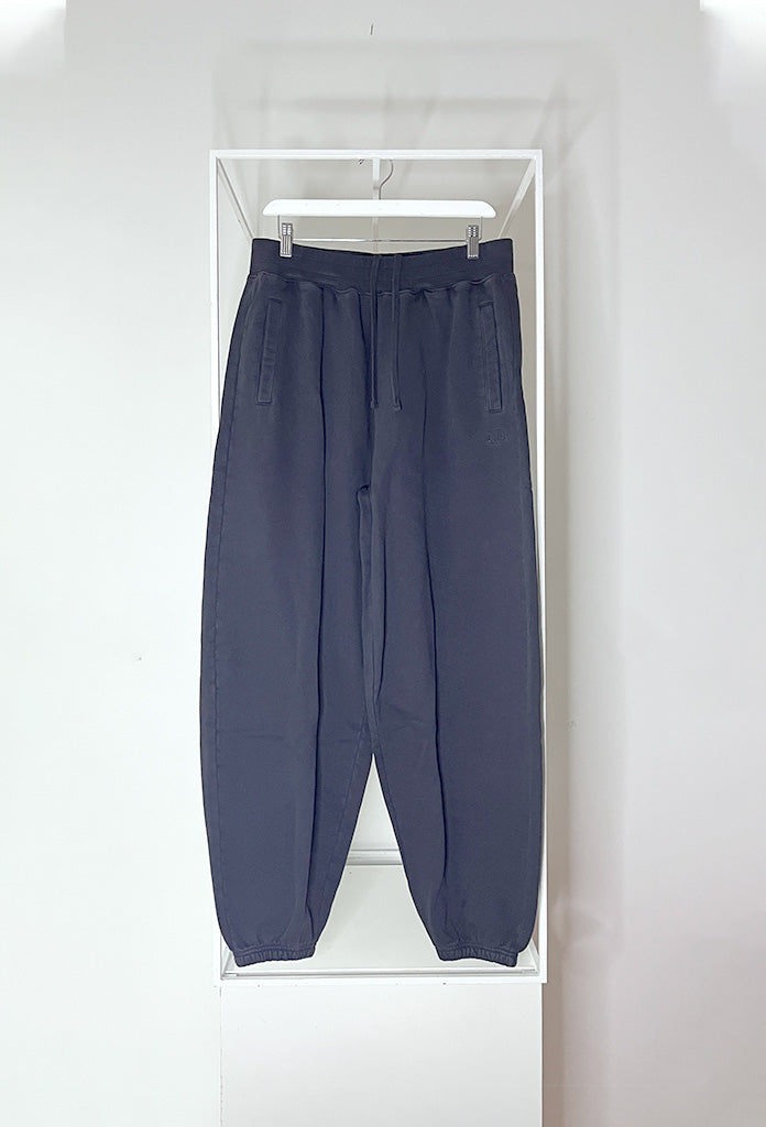 Shield Garment Dyed Sweat Pant - M