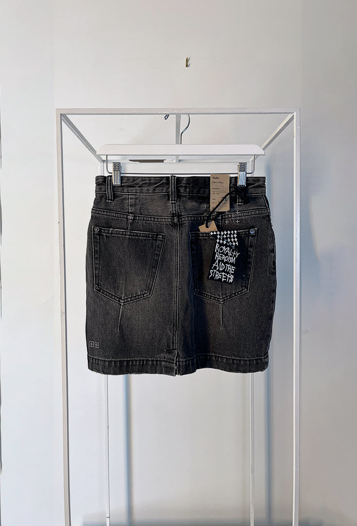 Super X Mini Throwblack Skirt - 26