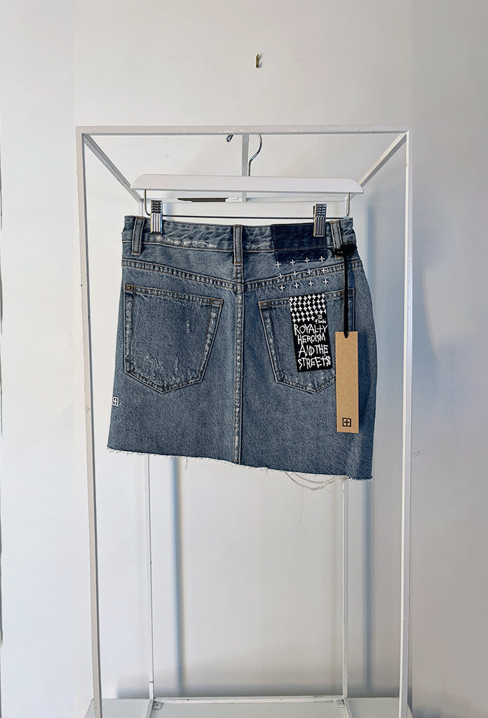 Sloane Skirt Karnage - 26